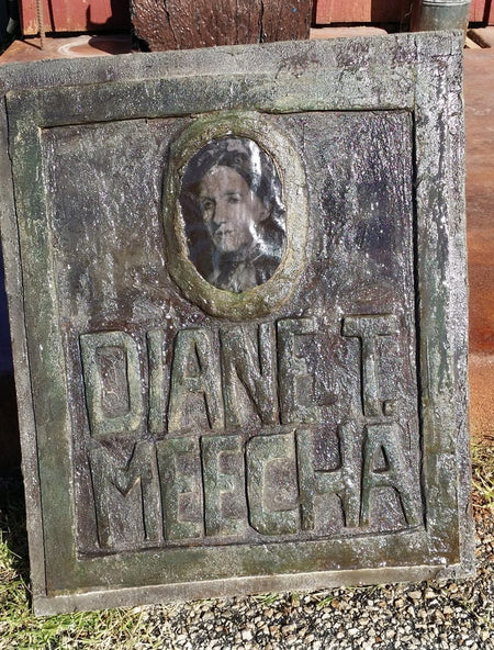 Direct Colors DIY Halloween Tombstone