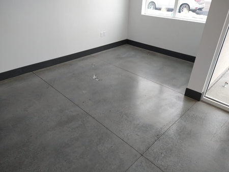 First coat of Silver Gray AcquaTint