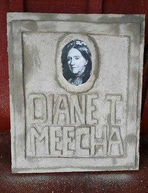 Direct Colors DIY Halloween Tombstone