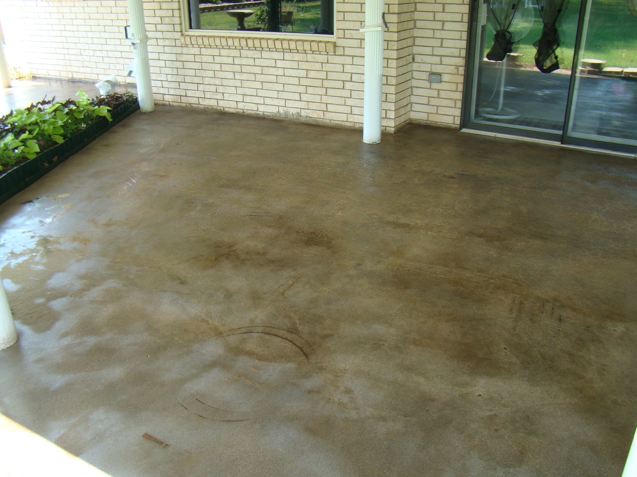 Making an Old Concrete Patio Look Beautiful! Direct Colors
