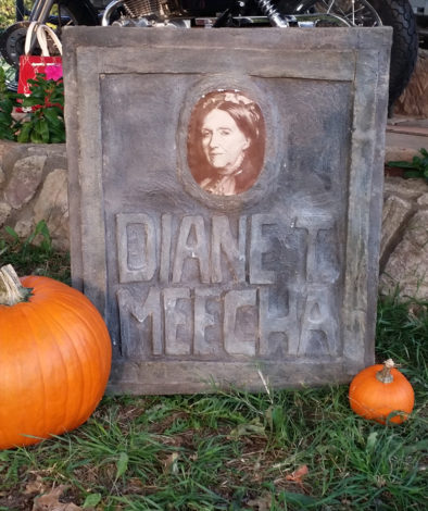 Direct Colors DIY Halloween Tombstone - Final