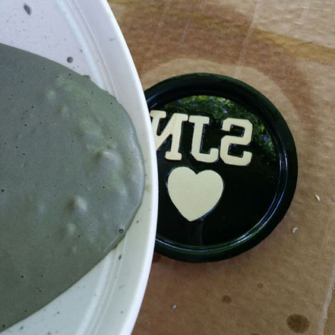 DIY Concrete Coasters - Pour Concrete DIY Concrete Coasters - Pour Concrete