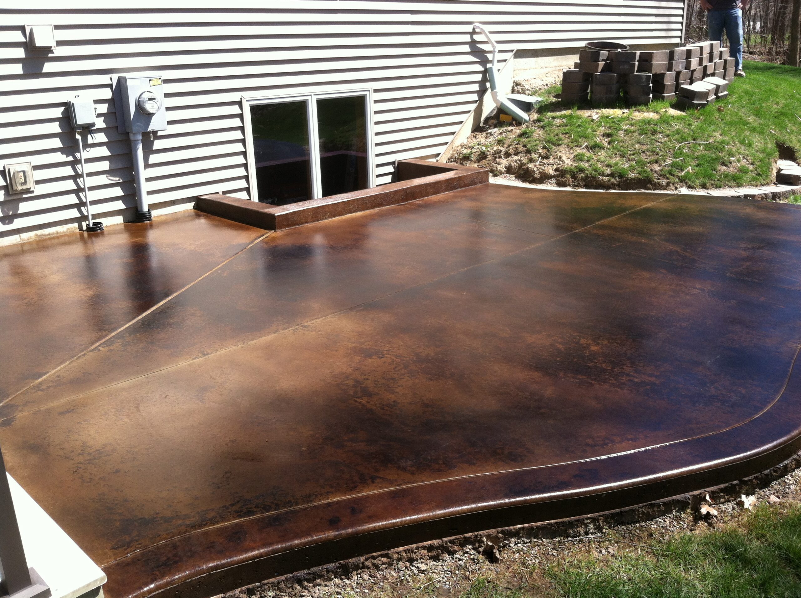 Black and Coffee Acid Stained Concrete Patio