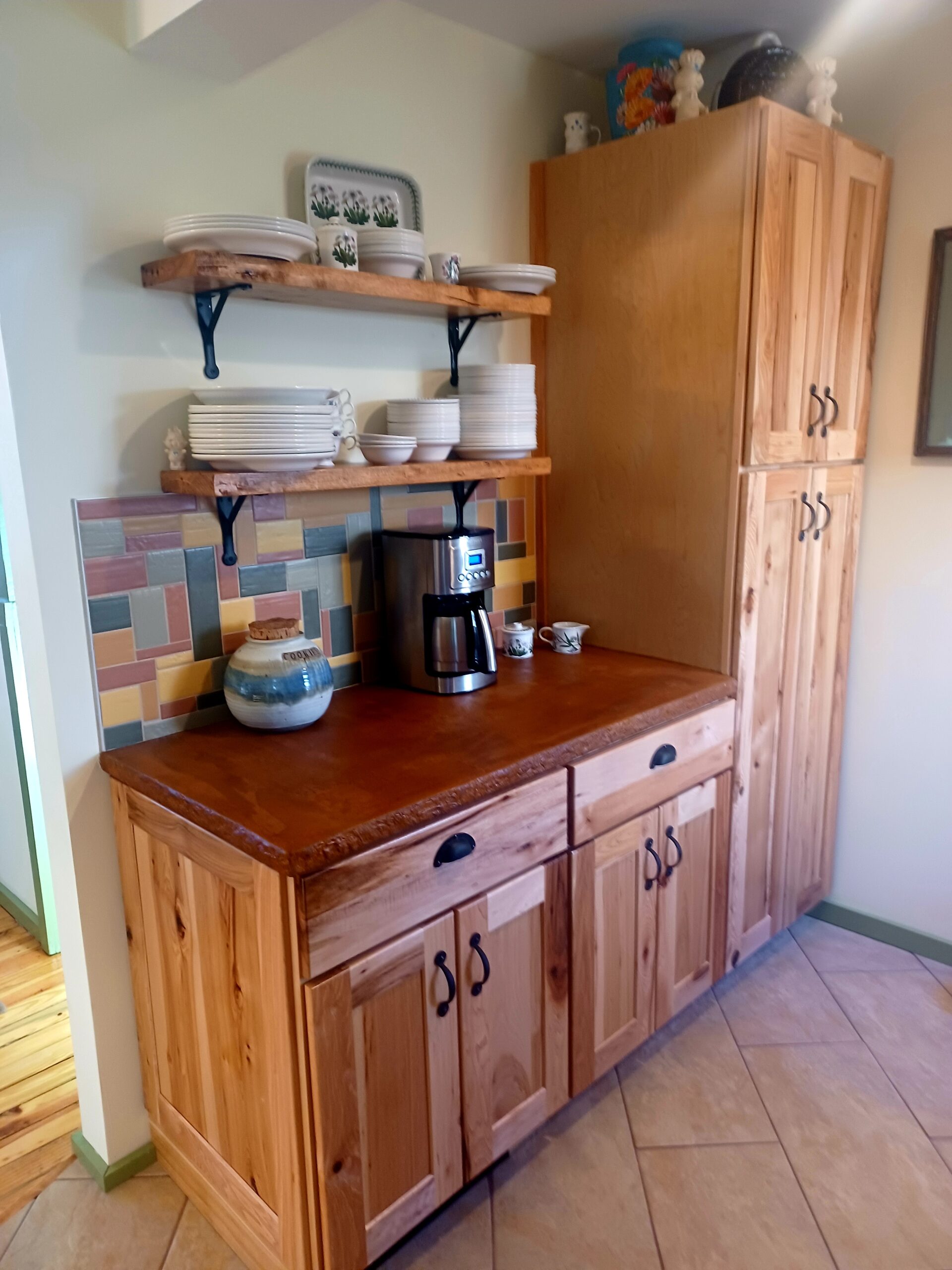 Coffee Brown & Malayan Buff EverStain acid stains over concrete overlay countertop