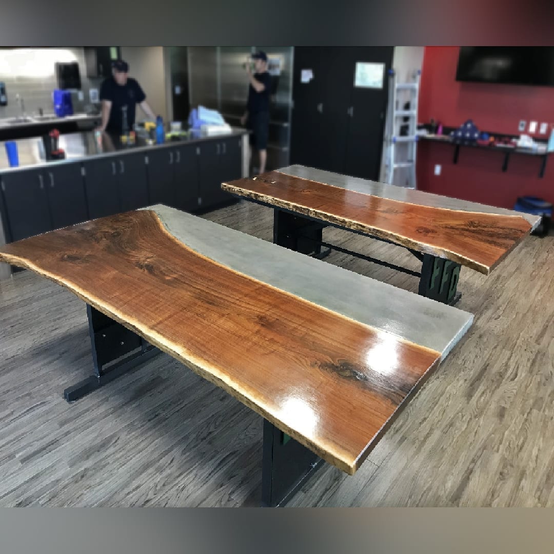 Wood & Concrete Table DIY
