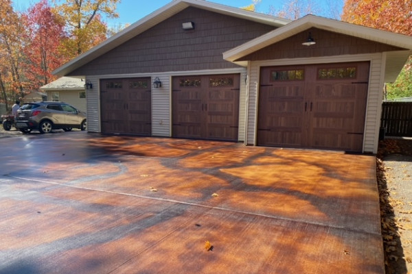 Malayan Buff + Coffee Brown Stained Concrete Floor - Brushed Concrete Driveway