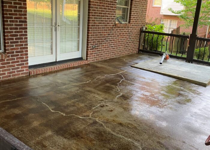 Desert Amber & Shifting Sand EverStain Acid Stained Covered Concrete Patio