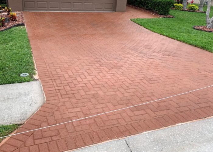 Russet EasyTint on Driveway Concrete Pavers