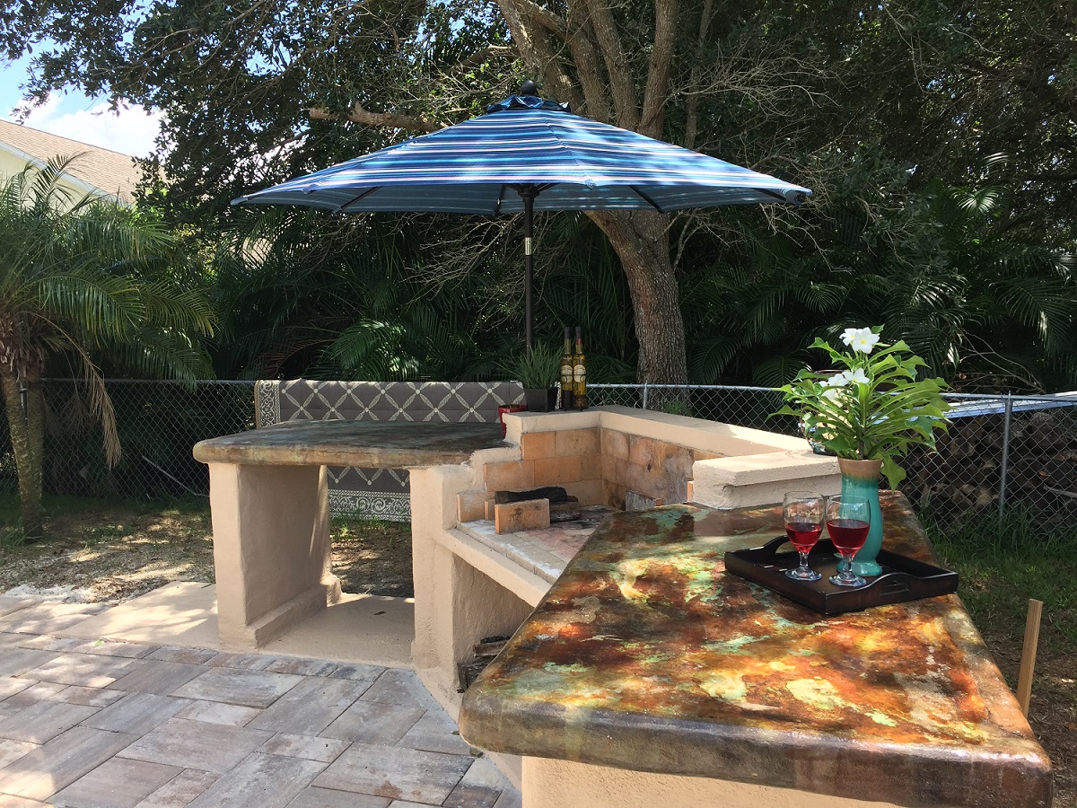 EverStain Acid Stain Marbled Outdoor Kitchen Countertop