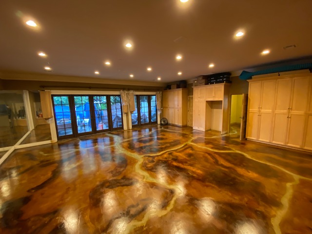 Stained Concrete Home Gym Floor - Azure Blue, Malayan Buff, Coffee Brown EverStain