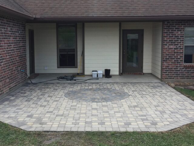 Faded Patio Concrete Pavers