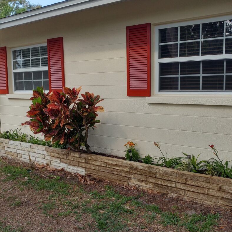 Concrete Patio Retaining Wall