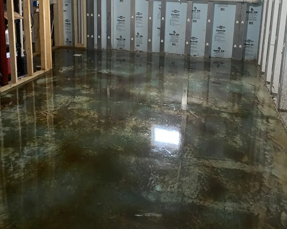 Neutralized and rinsed concrete floor