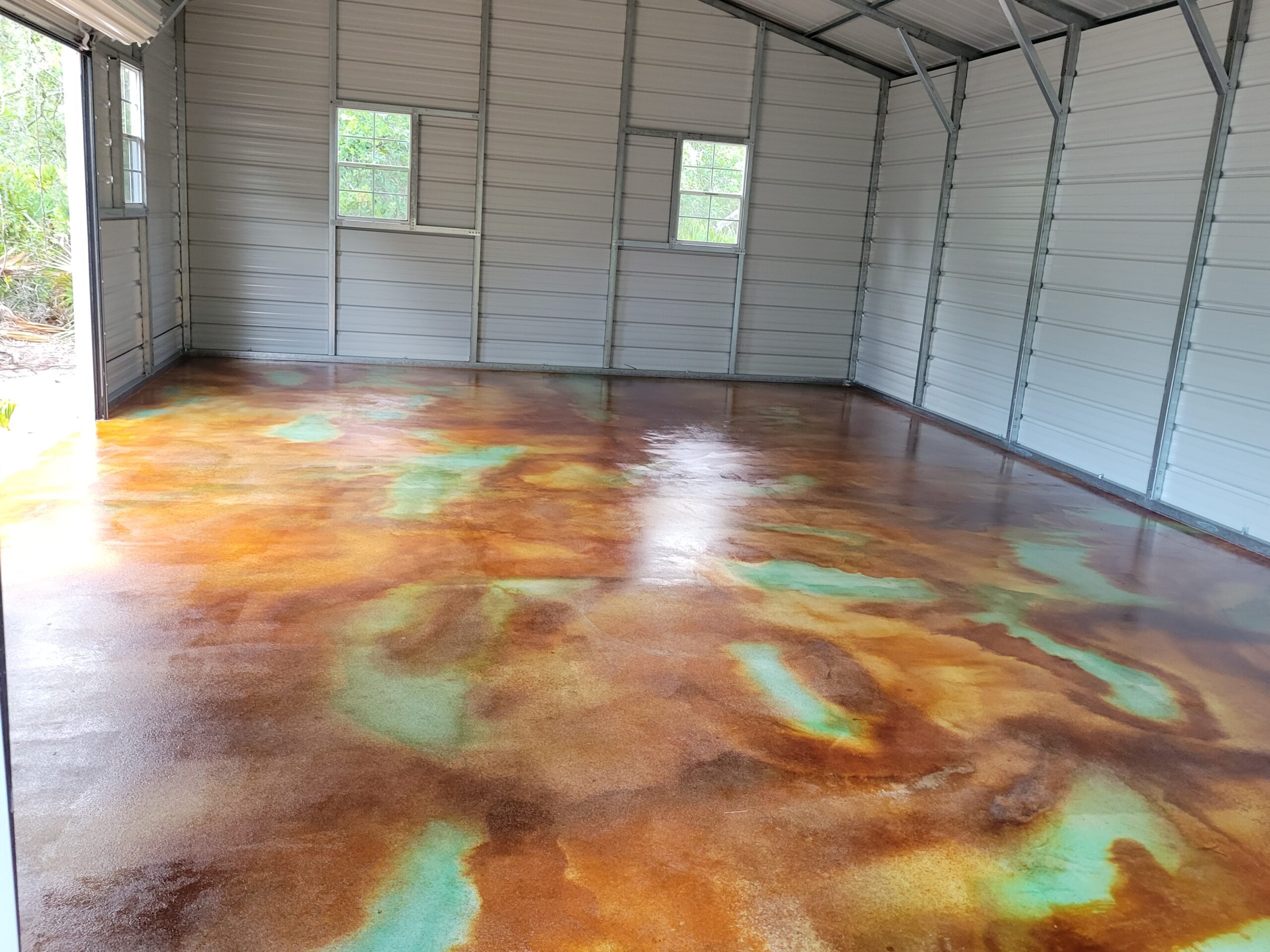 Layered acid stain barndominium floors
