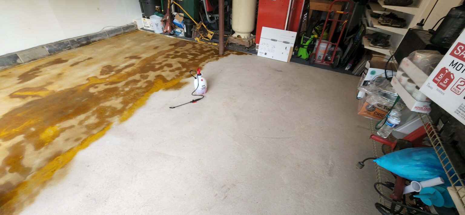 DIY Concrete Stain Garage Floor Gallery & HowTo's