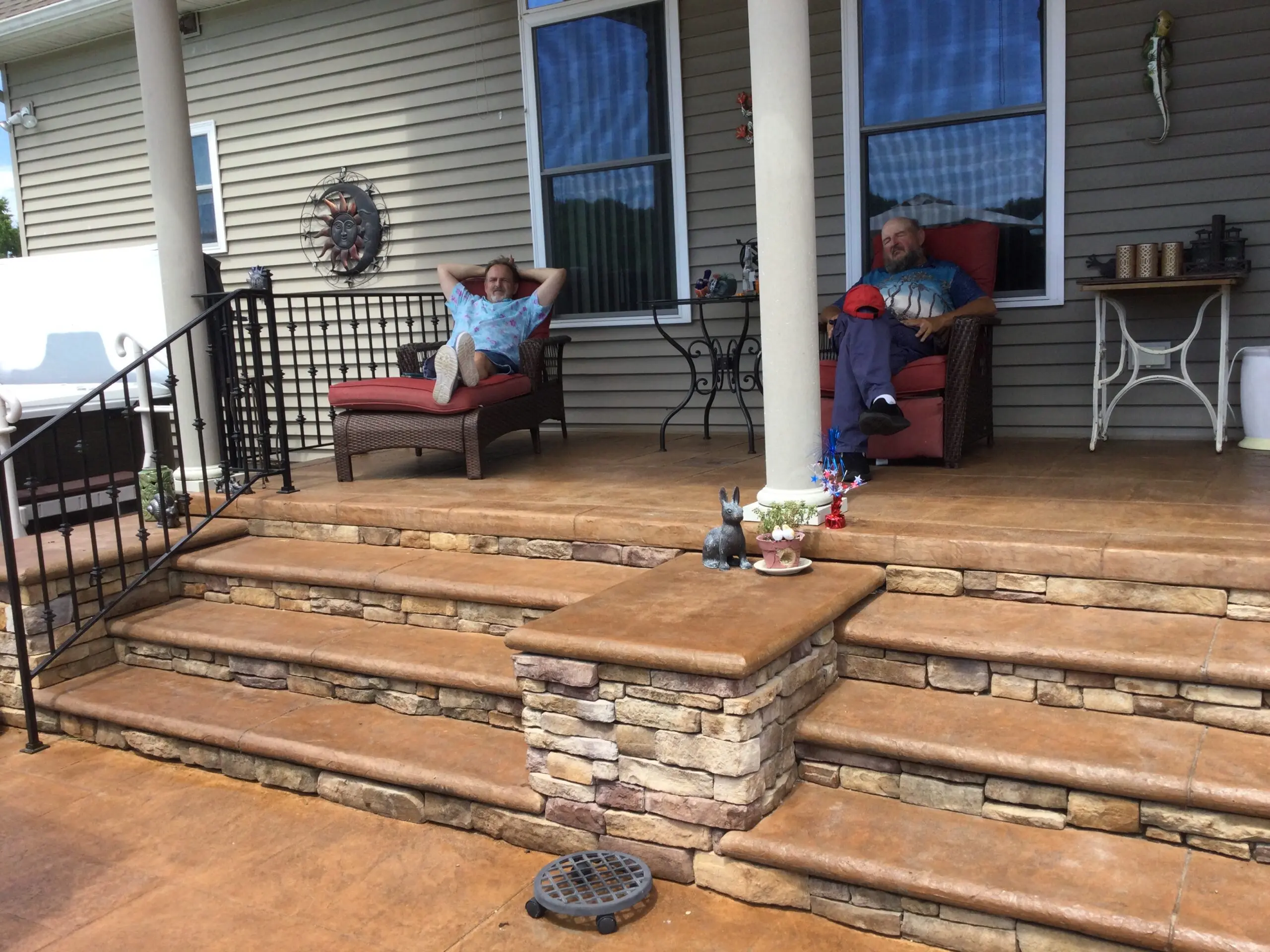 The same back patio, now refreshed and darkened with Cafe Royal and Driftwood Antiquing™ Stains, sealed with EasySeal™ satin