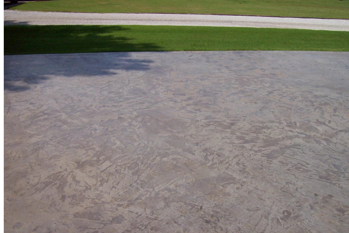 antiquing-stain-auburn-stamped-concrete-driveway Auburn Antiquing stain finished stamped concrete driveway