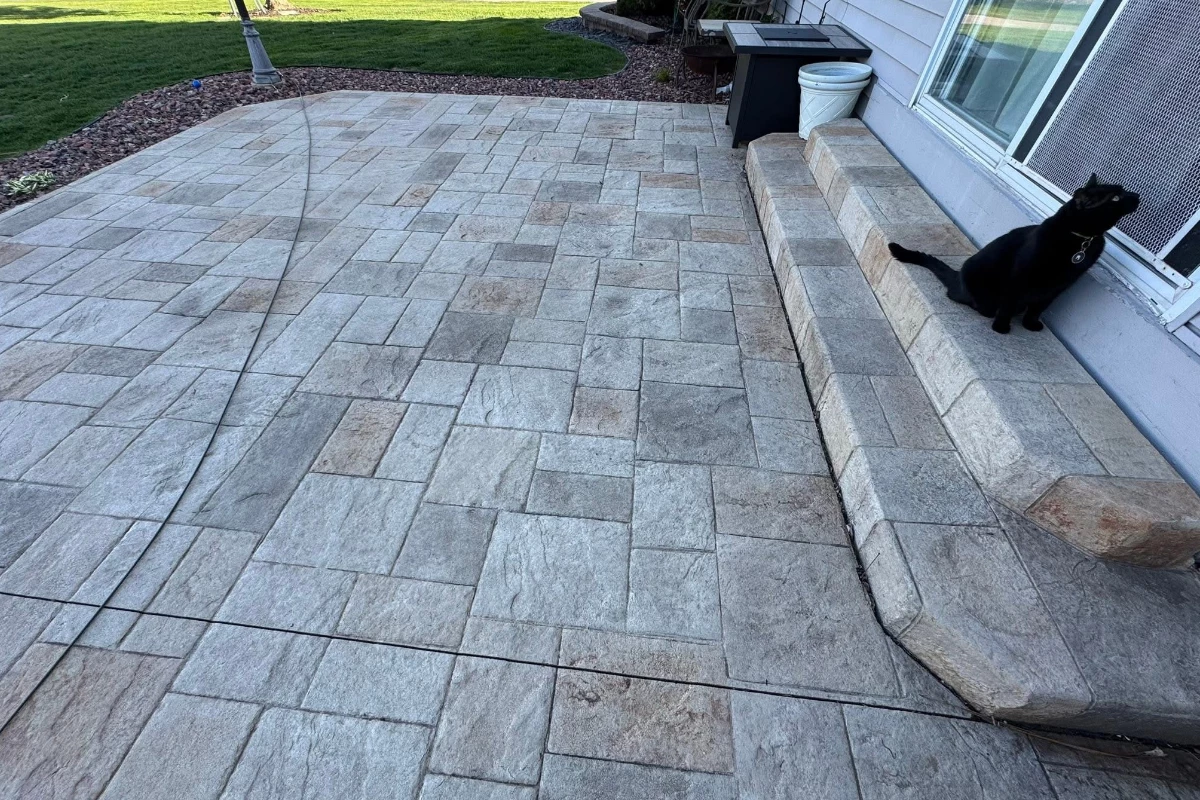 before-auburn-khaki-terracotta-yukon-gold-ashlar-pattern-stamped-concrete-patio-design 20 year old faded decorative concrete stamped patio